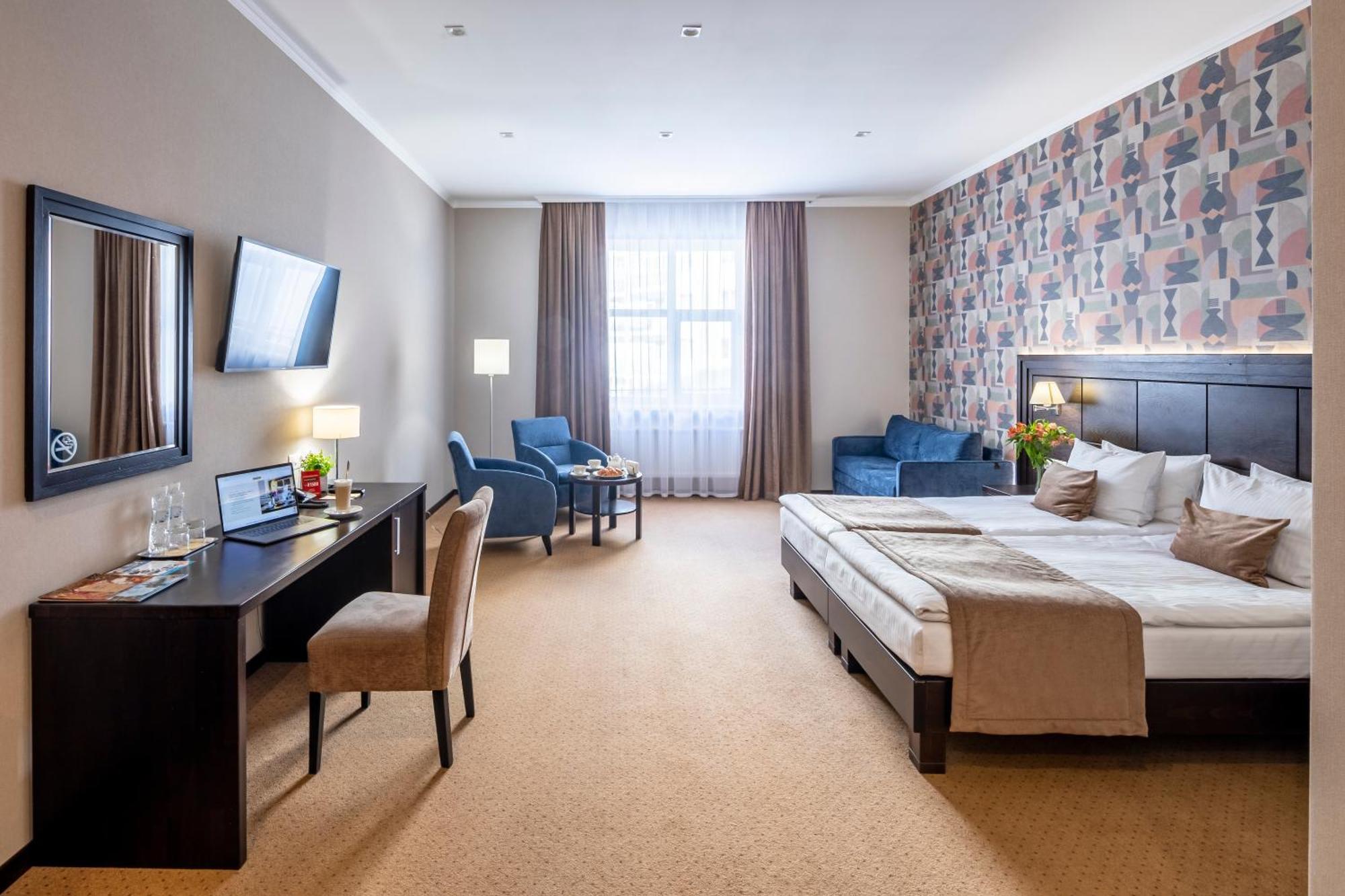Taurus Hotel & Spa Lviv Extérieur photo