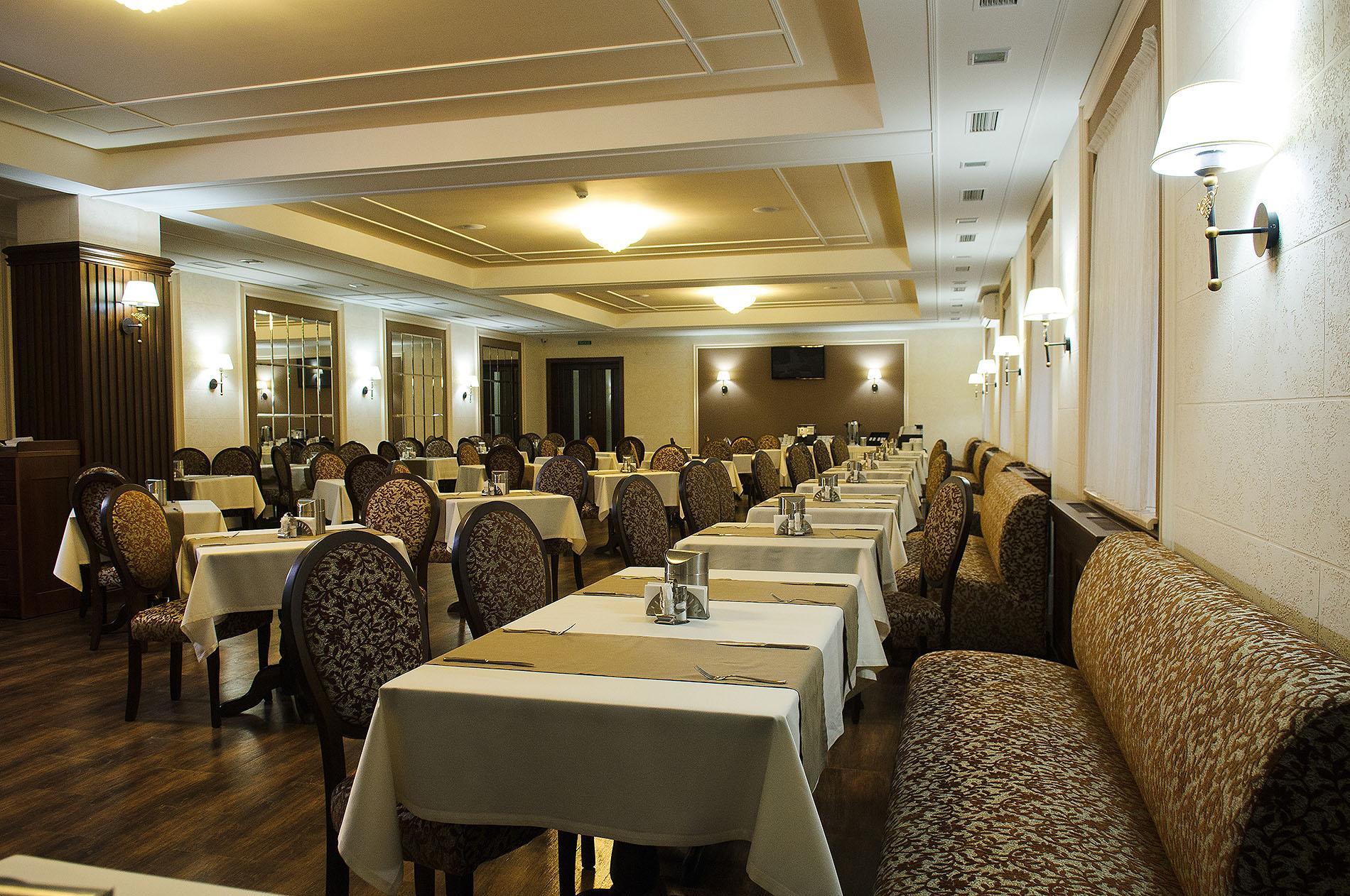 Taurus Hotel & Spa Lviv Extérieur photo