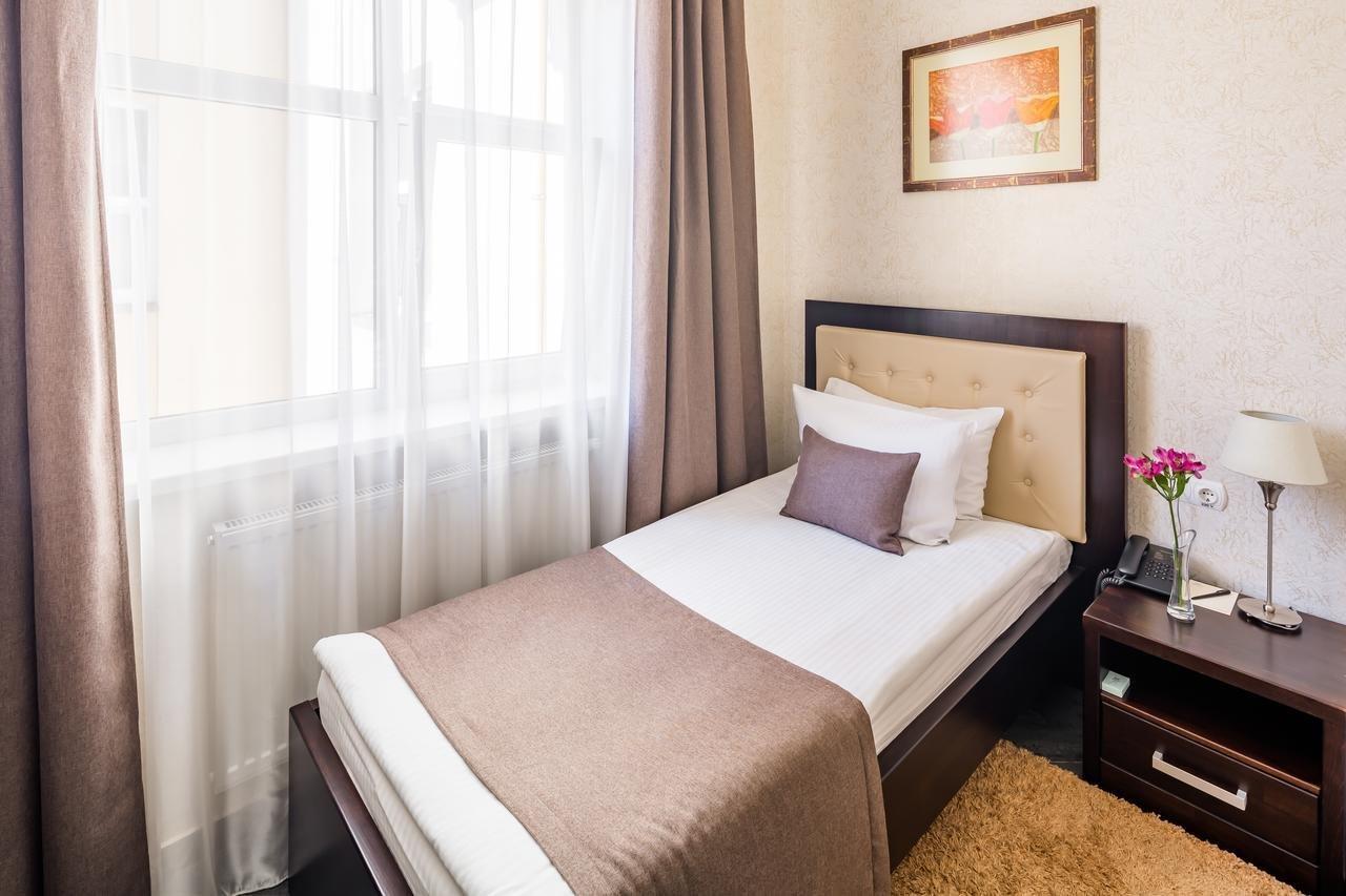 Taurus Hotel & Spa Lviv Extérieur photo